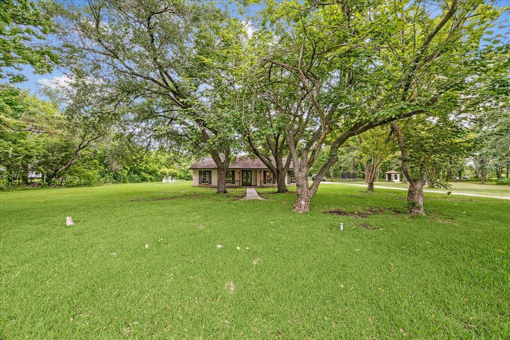 Rosharon, TX 77583,4503 County Road 888 RD