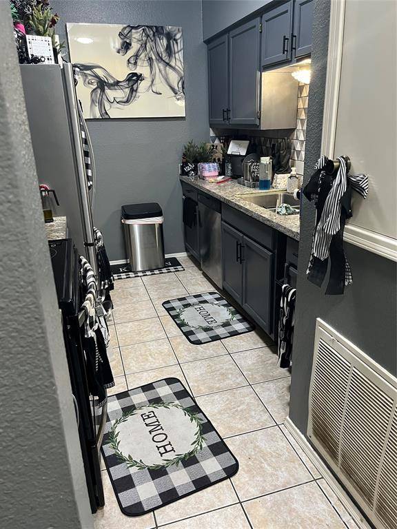 Houston, TX 77090,17657 Red Oak DR #7657