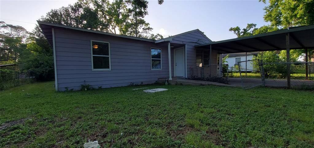 Houston, TX 77016,10341 Caxton ST