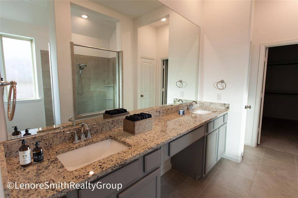 Rosenberg, TX 77469,3708 Rock Ledge DR
