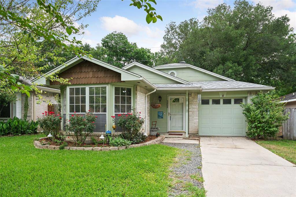 Spring, TX 77373,5208 Lynngate DR