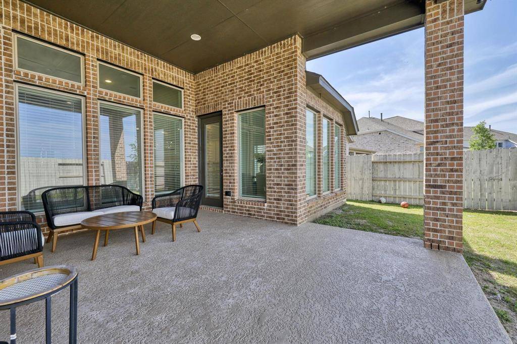 Manvel, TX 77578,5014 Mulberry Shrubs LN