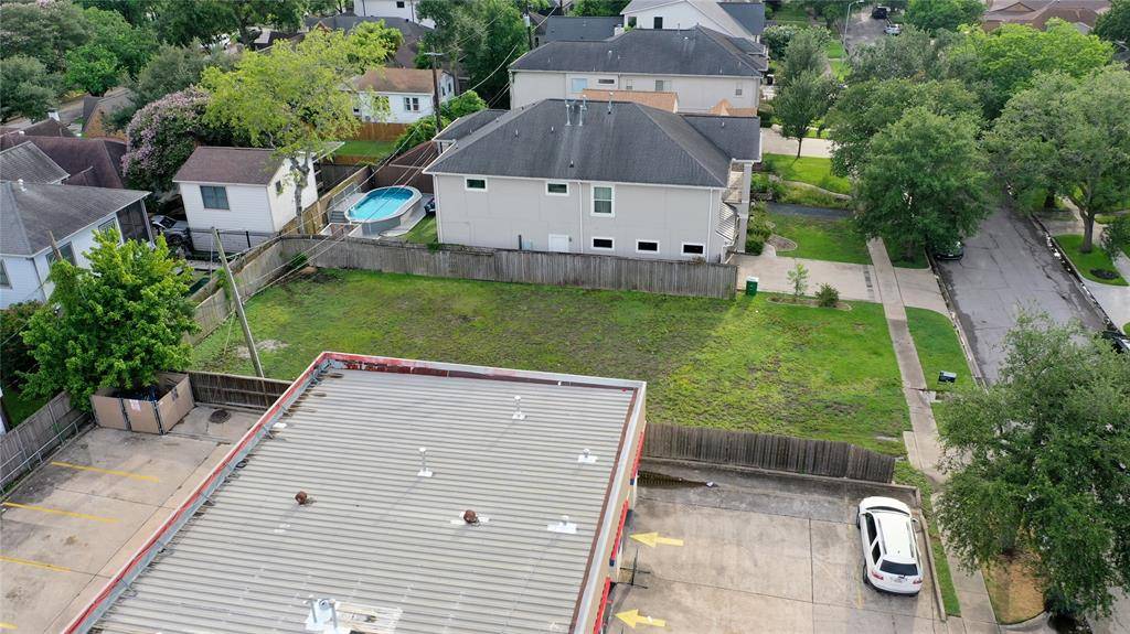 Houston, TX 77098,2107 W Main ST
