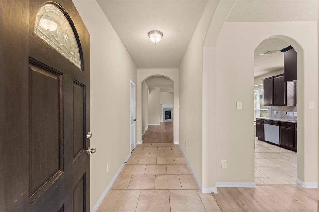 Tomball, TX 77375,20119 Ray Falls DR