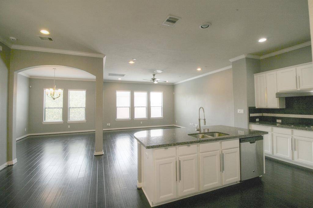 Houston, TX 77345,2803 Kings Retreat CIR