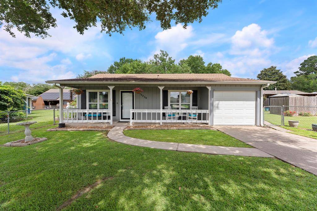 Willis, TX 77318,15236 Starboard DR