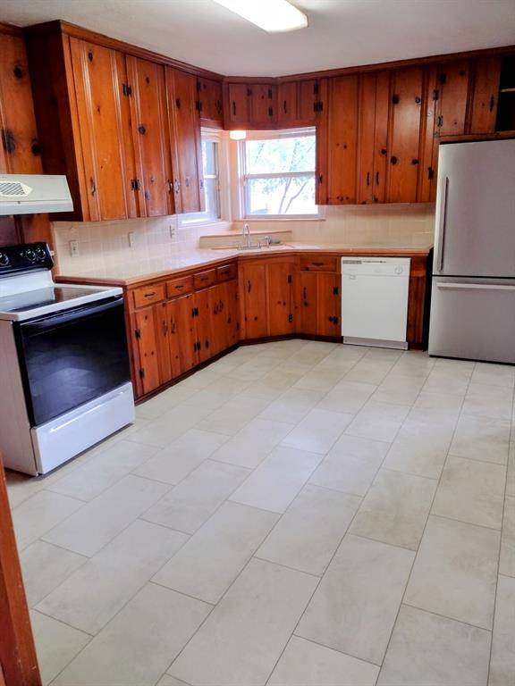 Houston, TX 77018,1831 De Milo DR