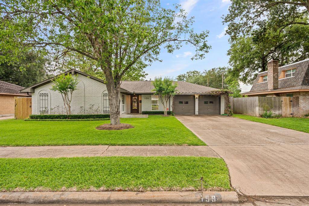 Sugar Land, TX 77478,159 Camellia ST