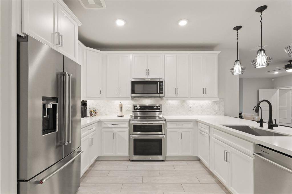 Houston, TX 77055,6804 Westview DR #1307