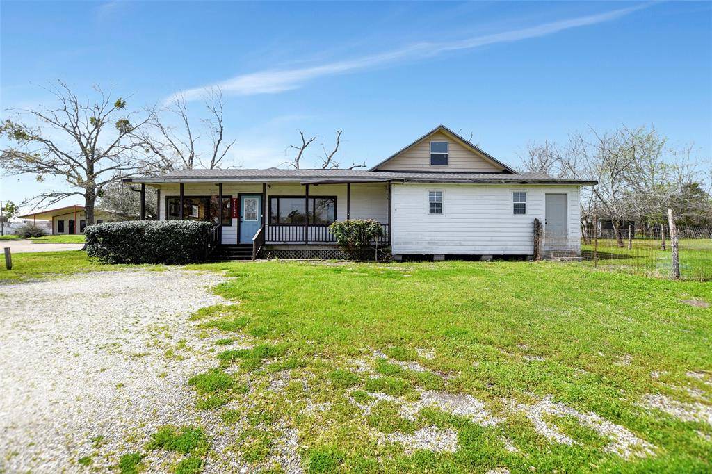 Madisonville, TX 77864,301 Price ST