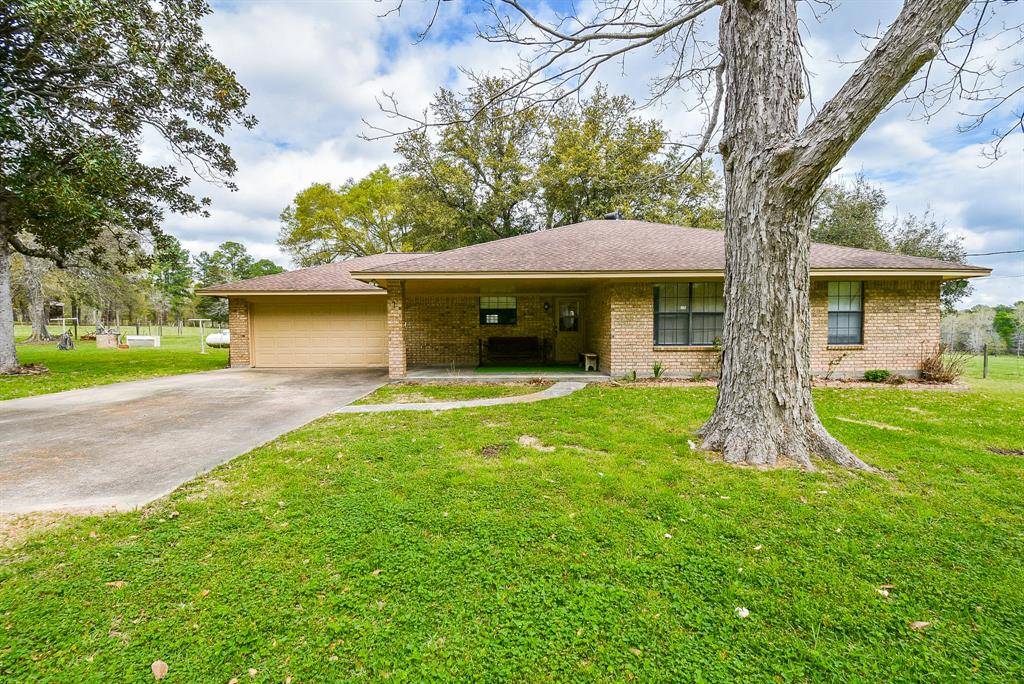 Richards, TX 77873,24306 Forest Glen DR