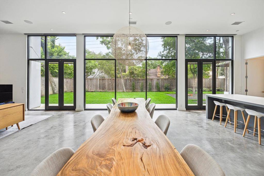 Houston, TX 77079,13150 Kimberley LN