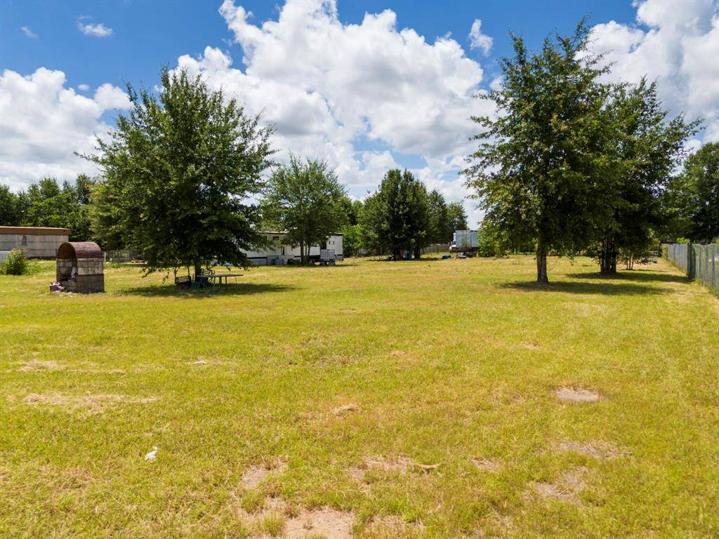 Cleveland, TX 77327,1586 County Road 3542