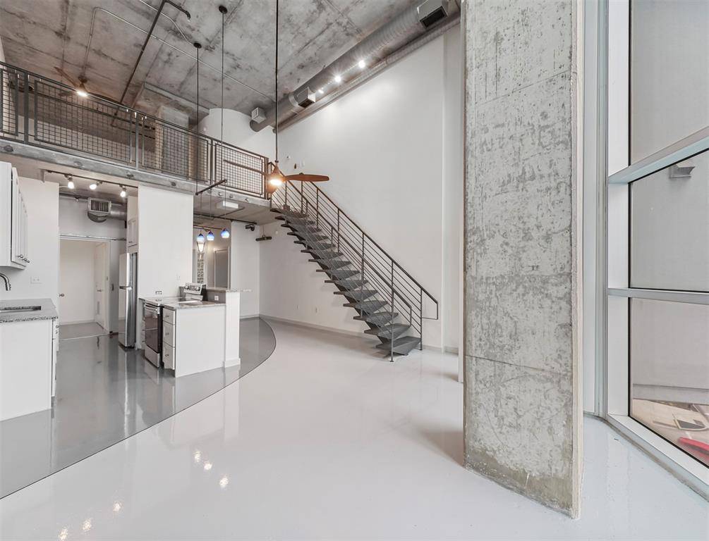 Houston, TX 77002,2000 Bagby ST #5436