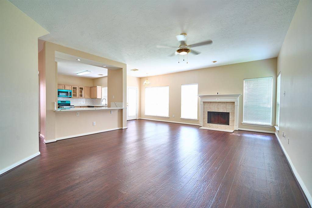 Houston, TX 77040,9111 Winkbow DR