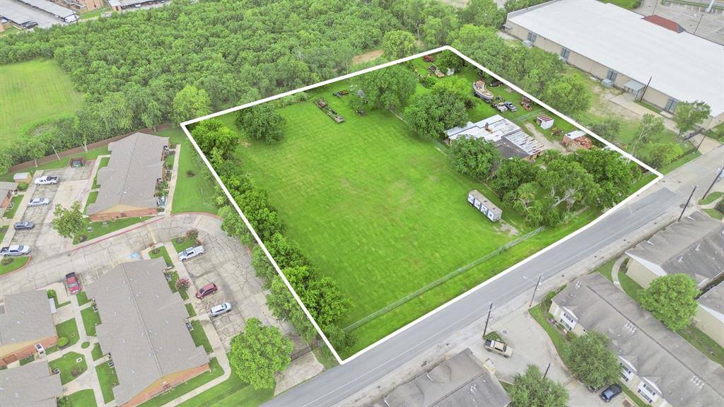 Houston, TX 77017,9310 Tallyho RD