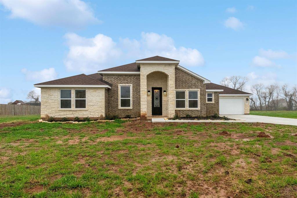 Rosharon, TX 77583,650 Lakeland CIR