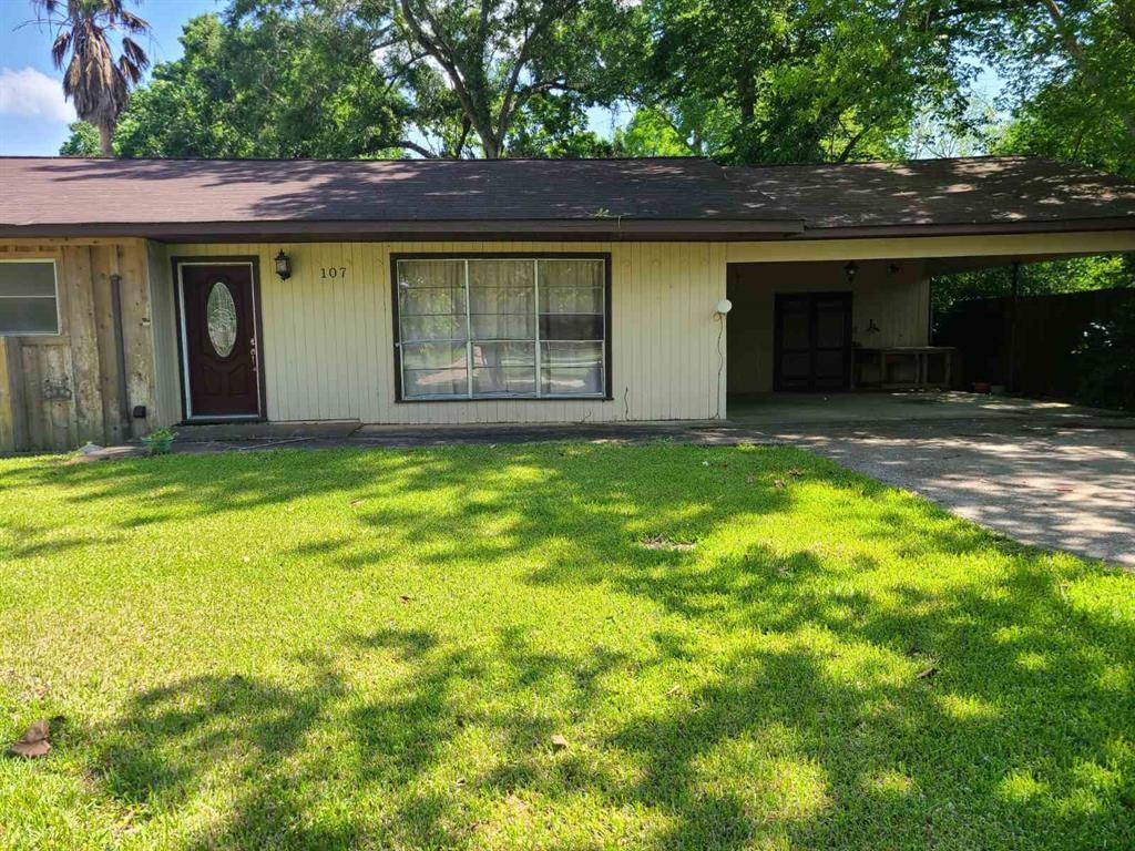 Daisetta, TX 77533,107 W Oak