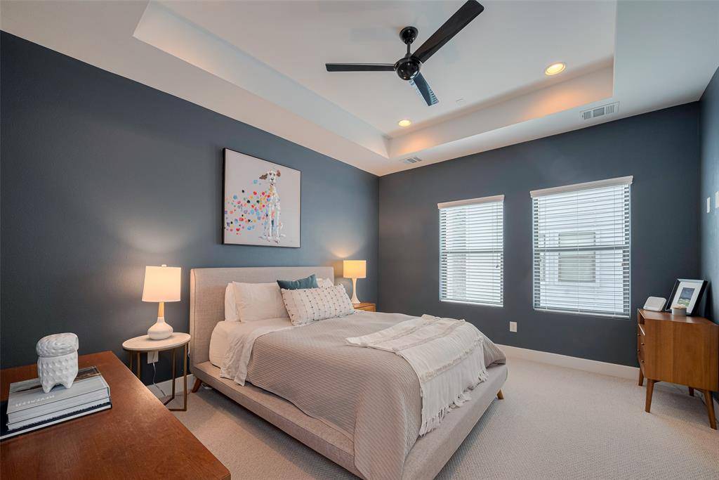 Houston, TX 77023,953 Saint Augustine ST