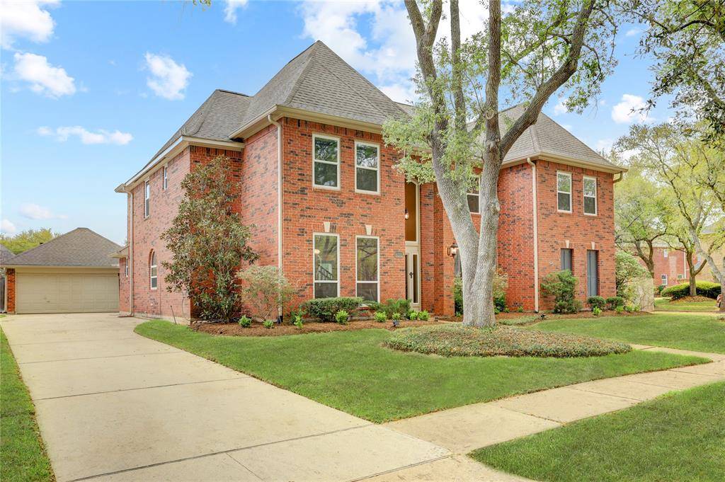 Sugar Land, TX 77479,4102 Sleepycove CT