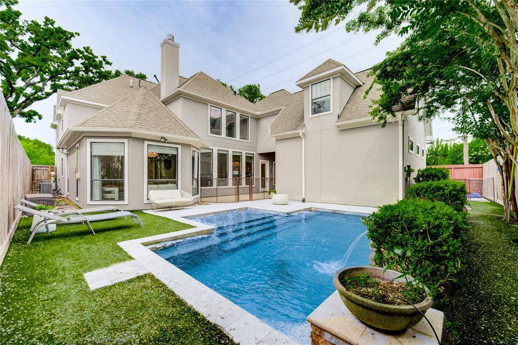 Houston, TX 77018,1403 Wakefield DR