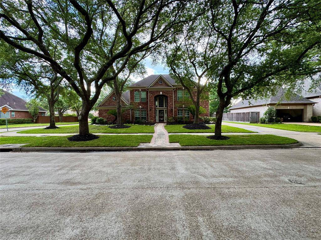 Houston, TX 77059,3719 Emerald Falls DR