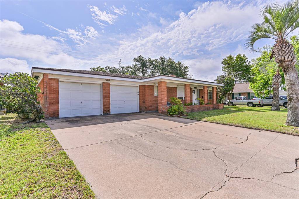 Galveston, TX 77551,2920 Heron DR