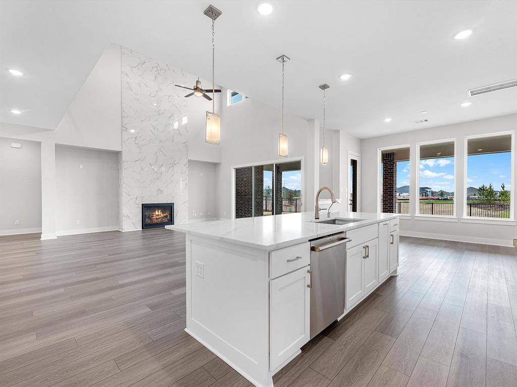 Cypress, TX 77433,10826 Rosary Pea LN