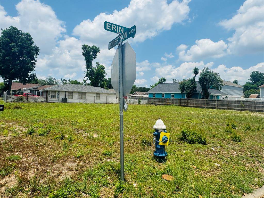 Houston, TX 77009,1103 Erin ST