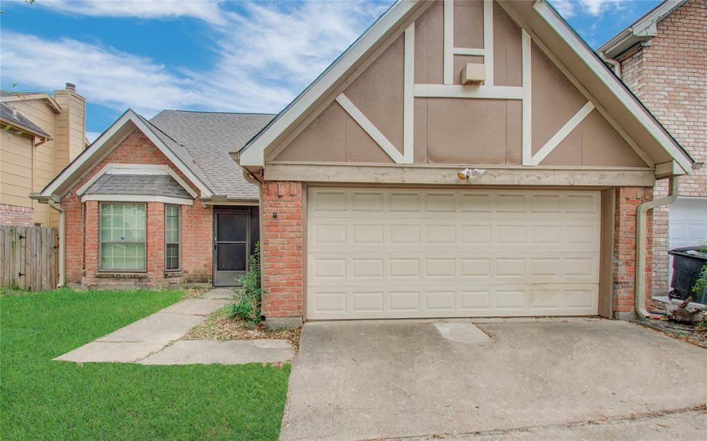 Houston, TX 77083,6906 Lynkat LN