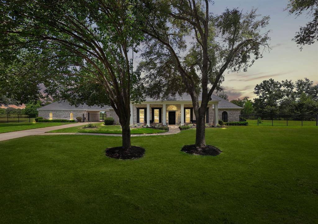 Richmond, TX 77406,2027 E Deerwood DR