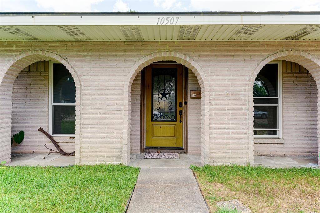 Houston, TX 77089,10507 Sagebriar DR