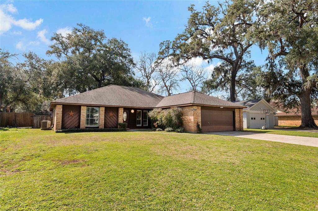 Lake Jackson, TX 77566,131 Spanish Moss LN