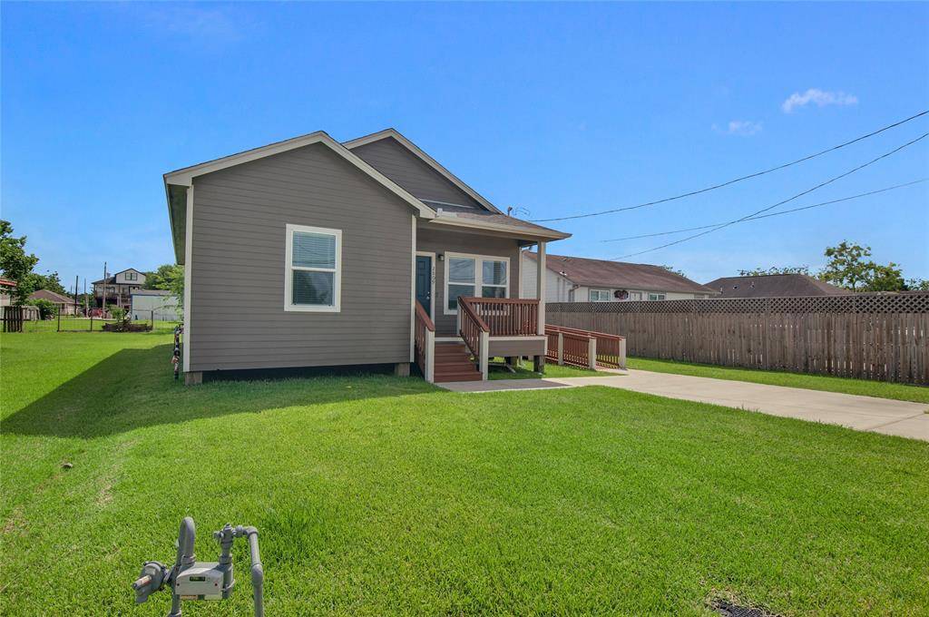 Dickinson, TX 77539,2809 Avenue C