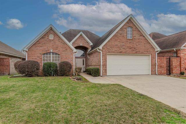 Nederland, TX 77627,2425 N Bourque DR