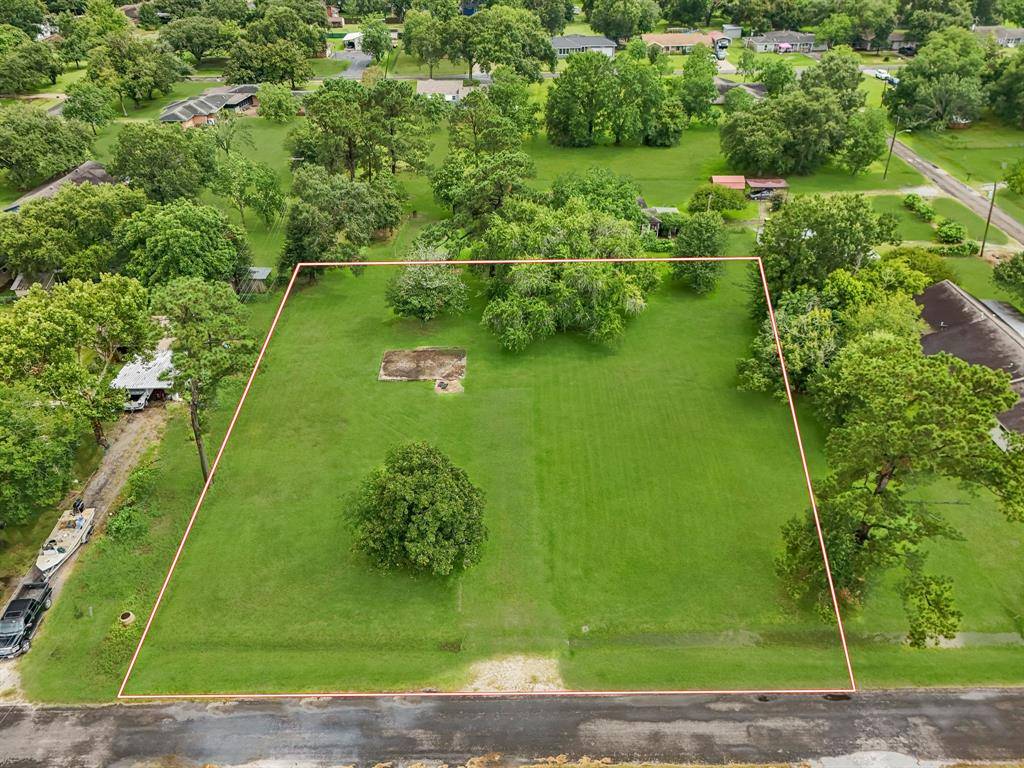 Anahuac, TX 77514,702 Tinkler ST