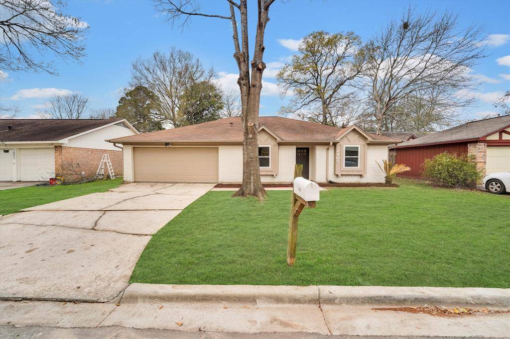 Conroe, TX 77303,2405 N Thompson ST