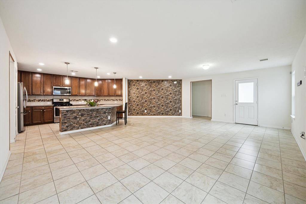 Houston, TX 77084,16343 Oakside Hollow LN