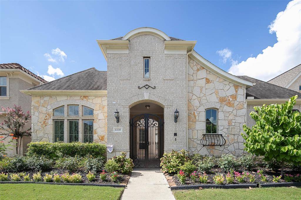 Sugar Land, TX 77479,6339 Windermere Park LN