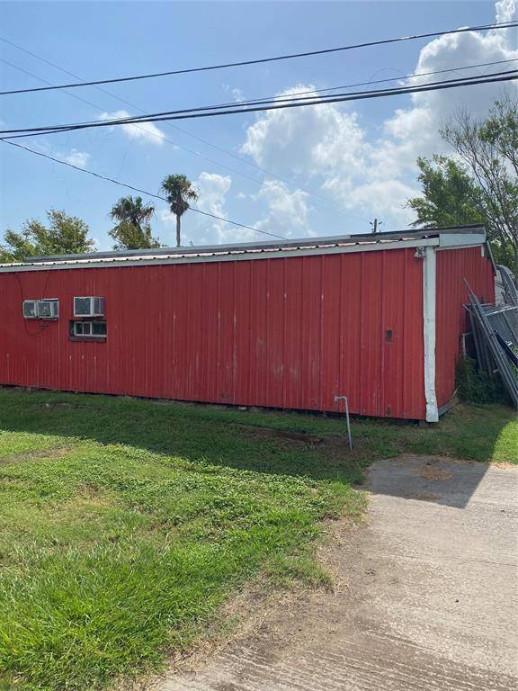 Dickinson, TX 77539,119 3rd ST