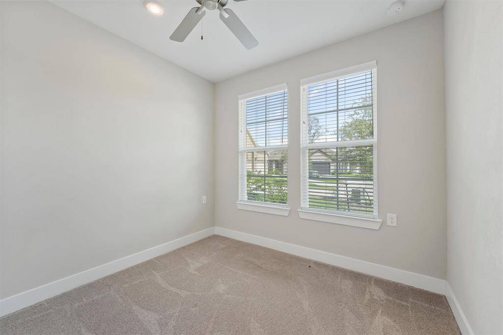 Porter, TX 77365,21915 Lake Whitney CT