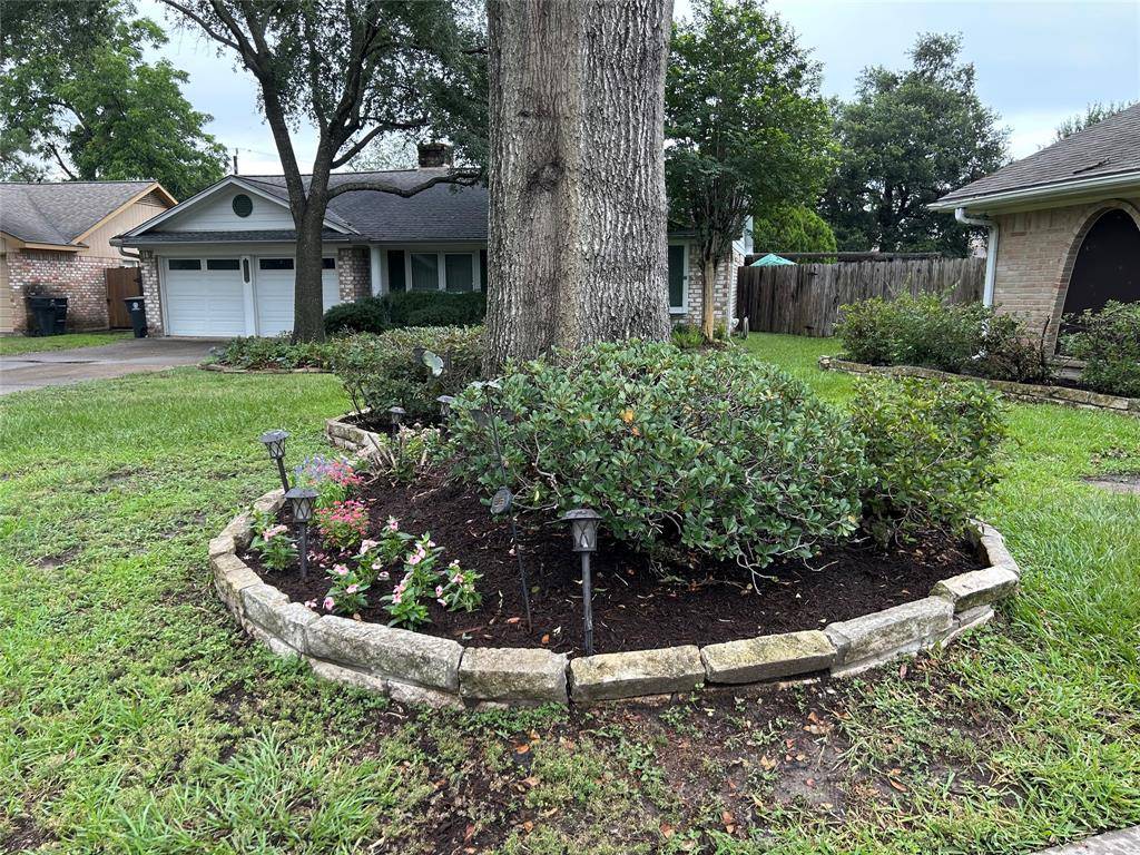 Houston, TX 77092,6018 Rena ST