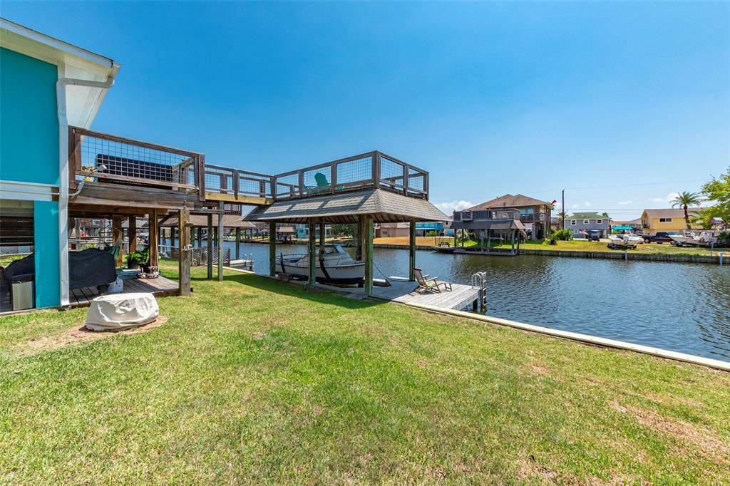 Bayou Vista, TX 77563,676 Warsaw ST