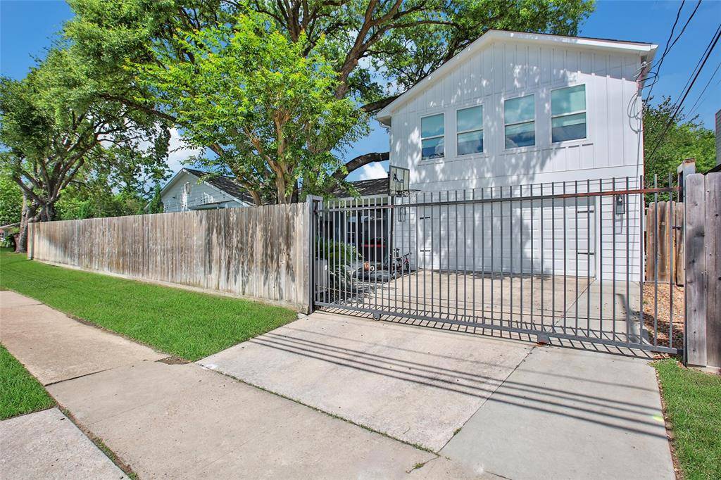 Houston, TX 77018,1345 Curtin ST