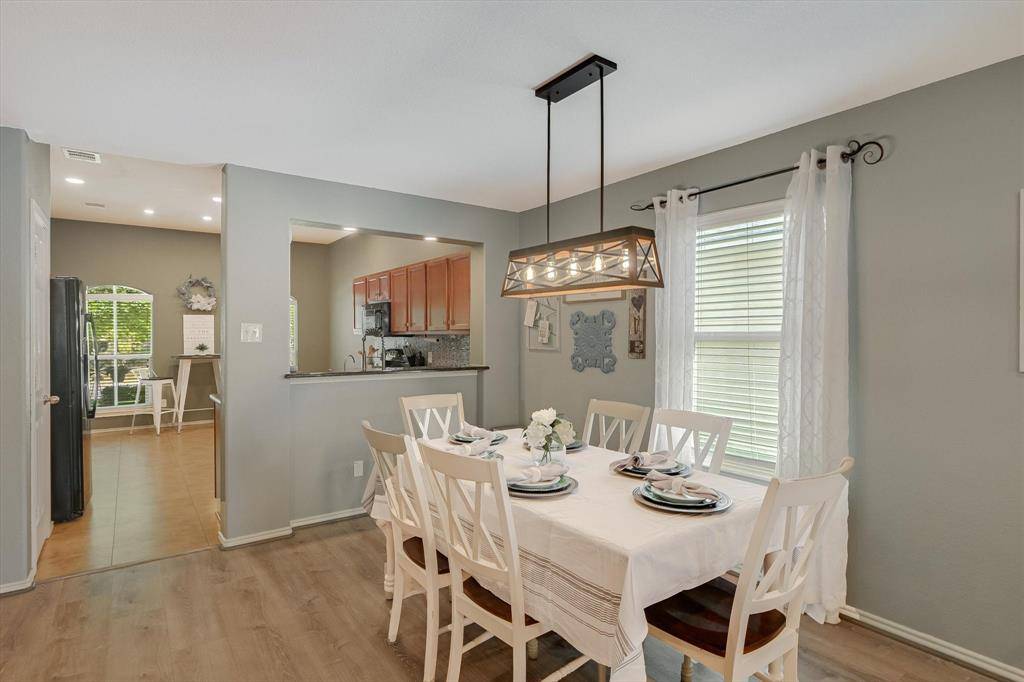 Hutto, TX 78364,310 Baldwin ST E