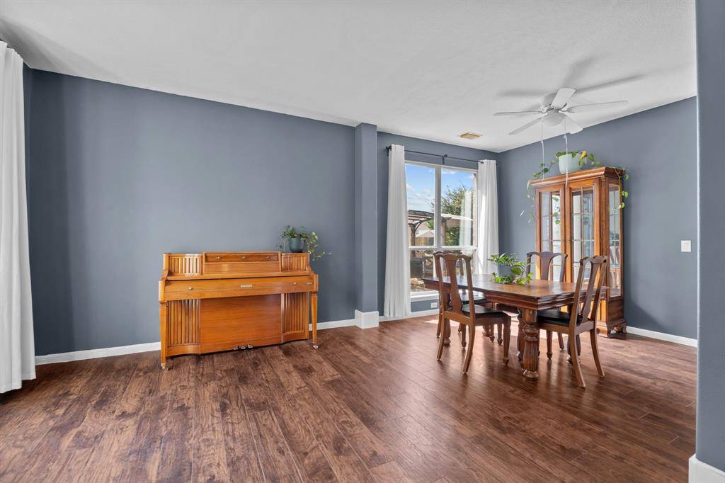 Pearland, TX 77584,8801 Sunforest LN