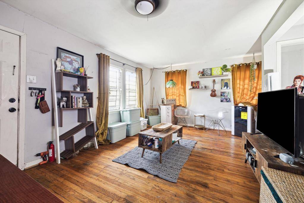 Houston, TX 77007,1206 Shearn ST