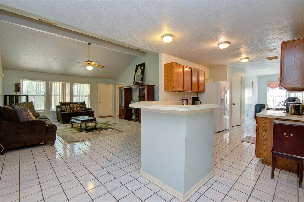 Pearland, TX 77584,4811 Meadowglen DR