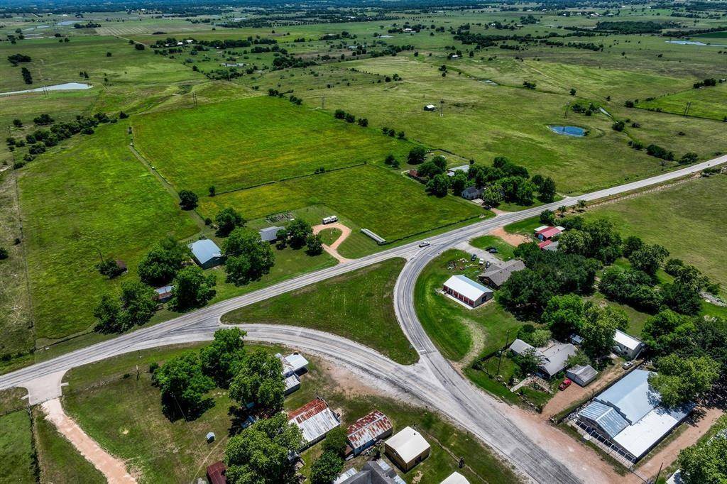 Carmine, TX 78932,1903 State Loop 458