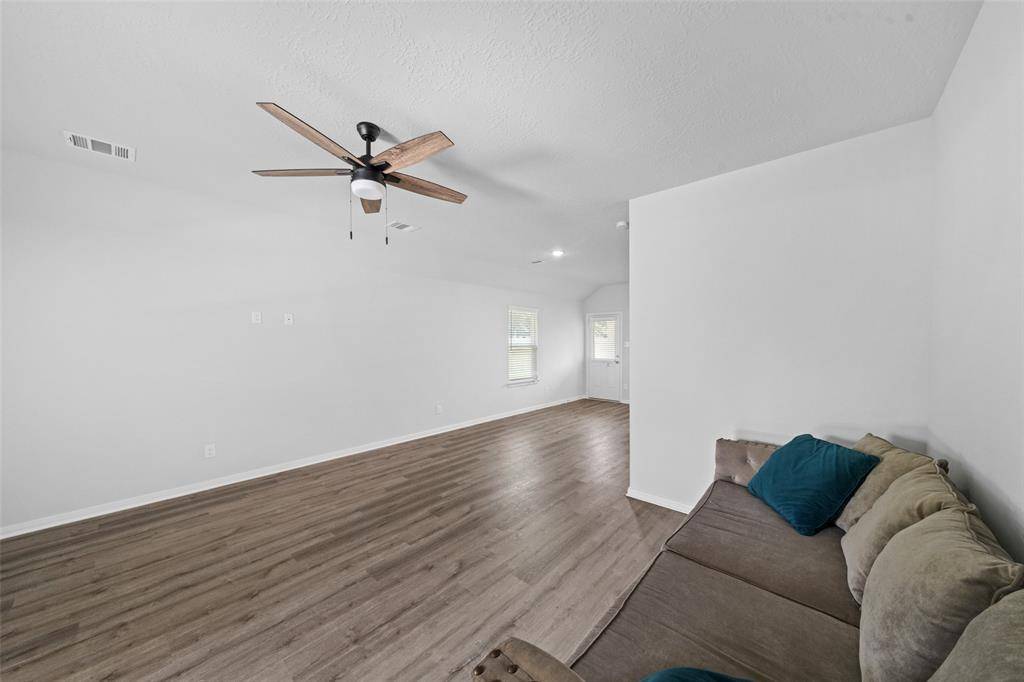 Hempstead, TX 77445,1444 25th ST
